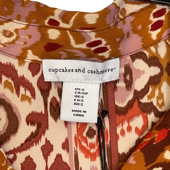 Cupcakes & Cashmere Button Up Blouse Small Women Boxy Fit Aztec Tribal Print NWT - Picture 6 of 8